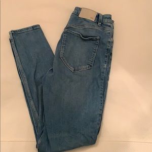 Zara jeans